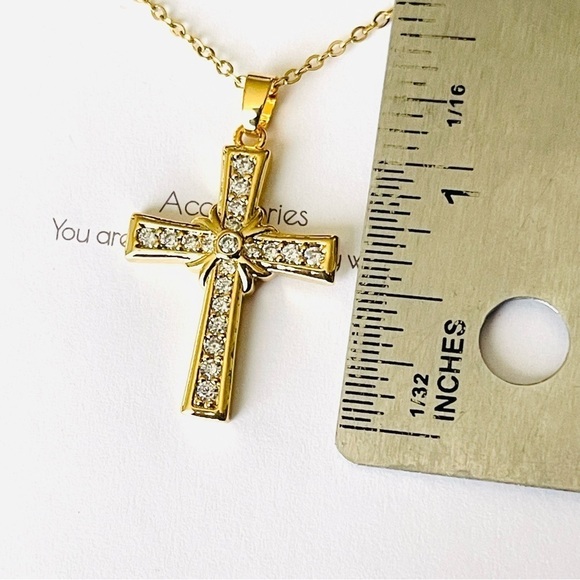 14k Gold plated Stainless steel Cross Necklace CZ - Picture 3 of 4